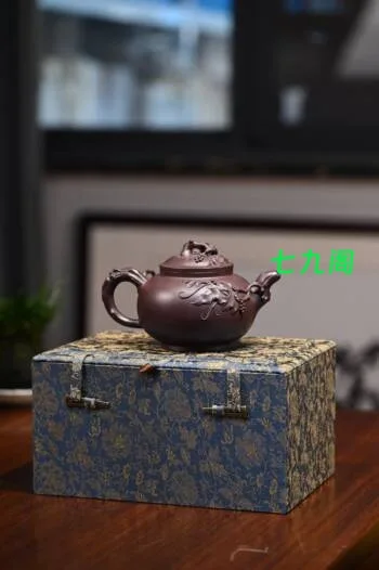 戴骏阳紫砂新品发售【涵鸣松鼠葡萄】 ​原矿紫泥 ​380ml